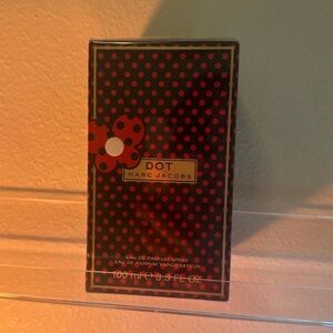 Marc Jacobs Dot Perfume in Red and Black